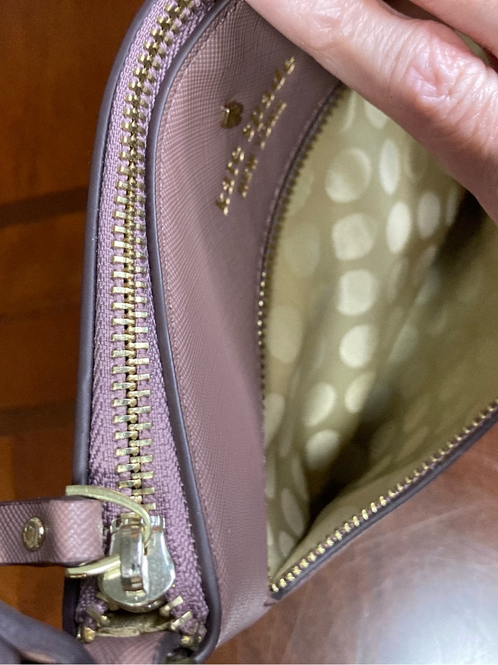 Kate Spade New York Cobble Hill Tenley Pebble Grain Leather Crossbody EUC - Picture 5 of 12